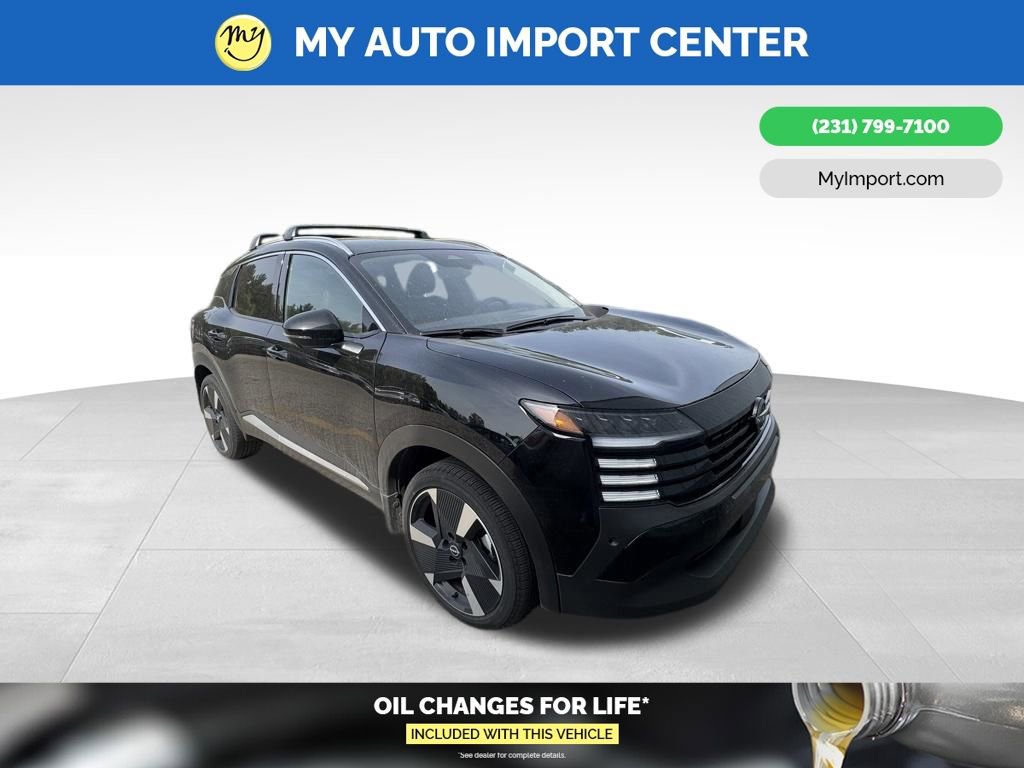 Used 2025 Nissan Kicks SR w/ Illumination Package