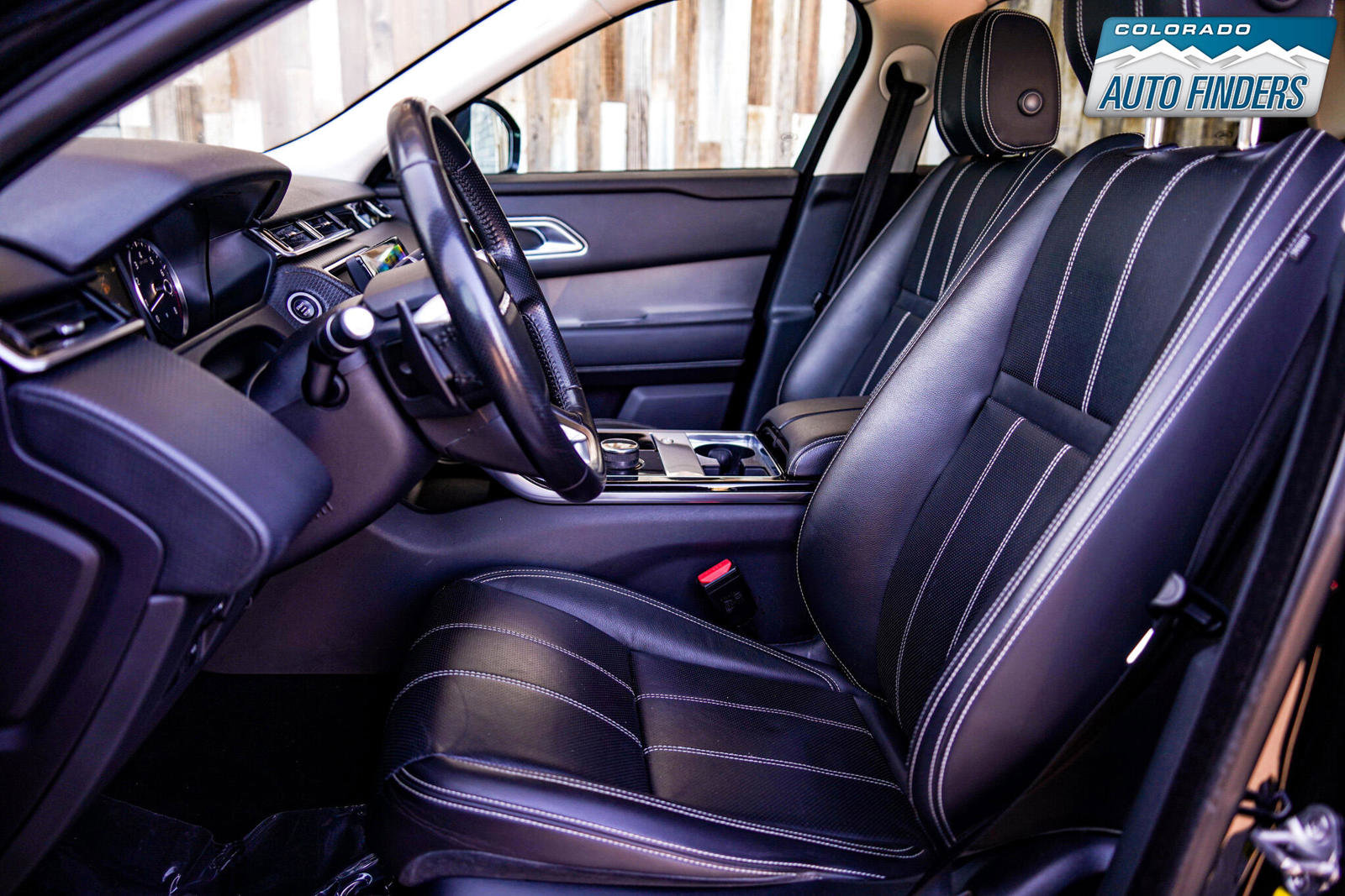 Used 2020 Land Rover Range Rover Velar S image 13