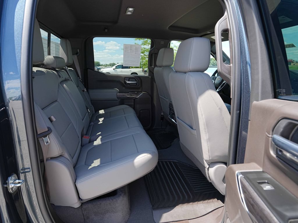 Used 2020 Chevrolet Silverado 1500 LTZ w/ LTZ Plus Package AWD/4WD image 26
