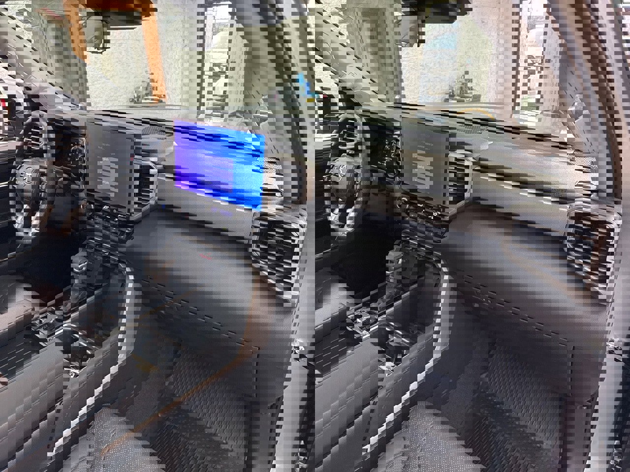 Used 2024 Toyota Tundra Limited image 56