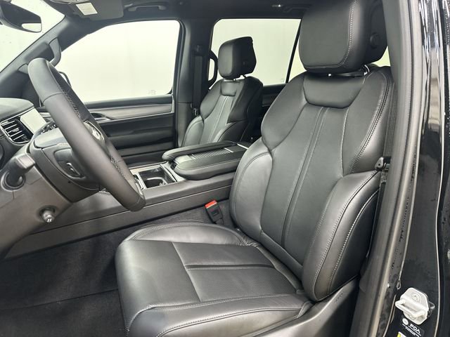 New 2026 Jeep Grand Wagoneer L Limited w/ Premium Group II image 14