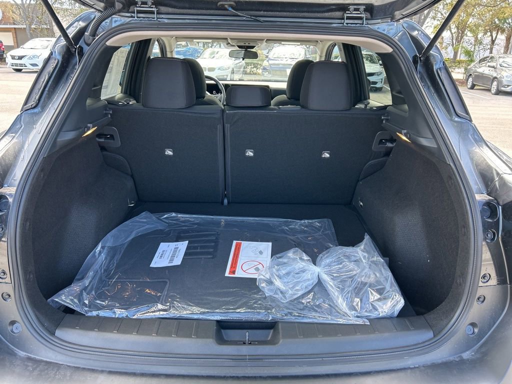 New 2026 Nissan Kicks SV w/ SV Premium Package FWD image 48