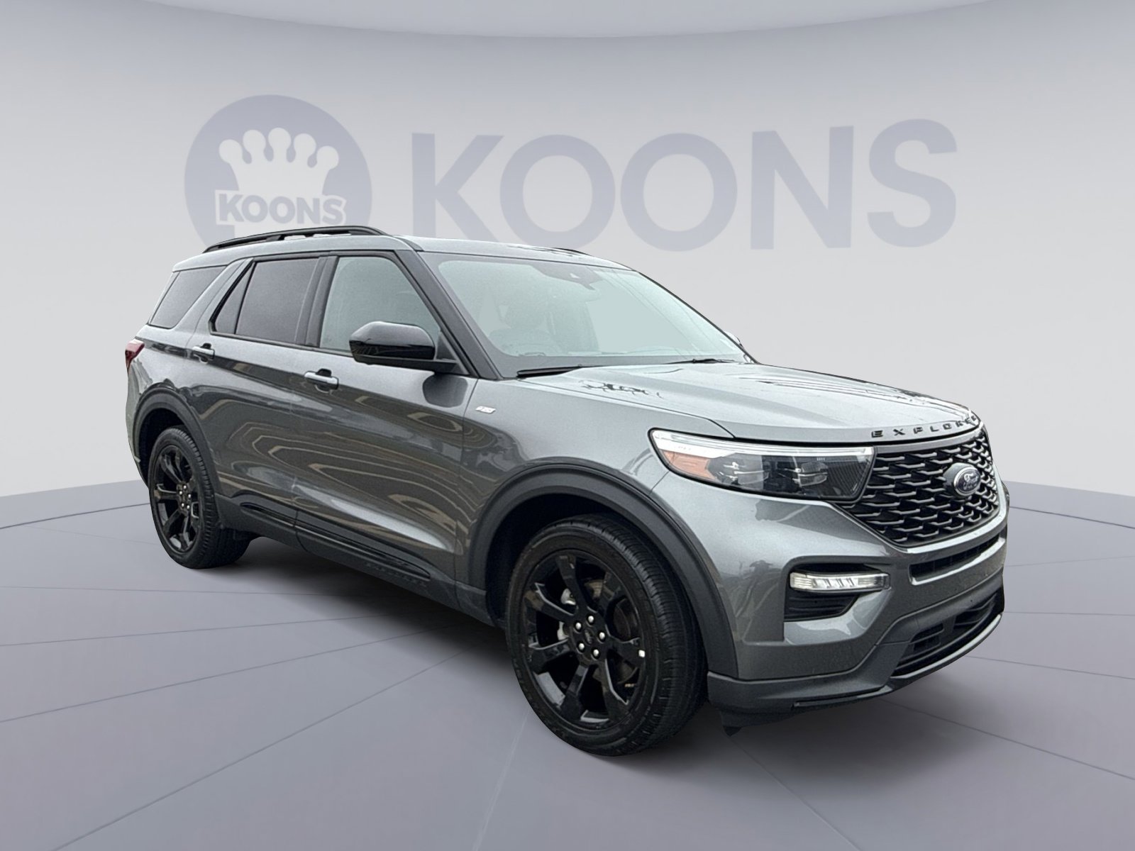 Used 2023 Ford Explorer ST-Line w/ Class IV Trailer Tow Package image 5