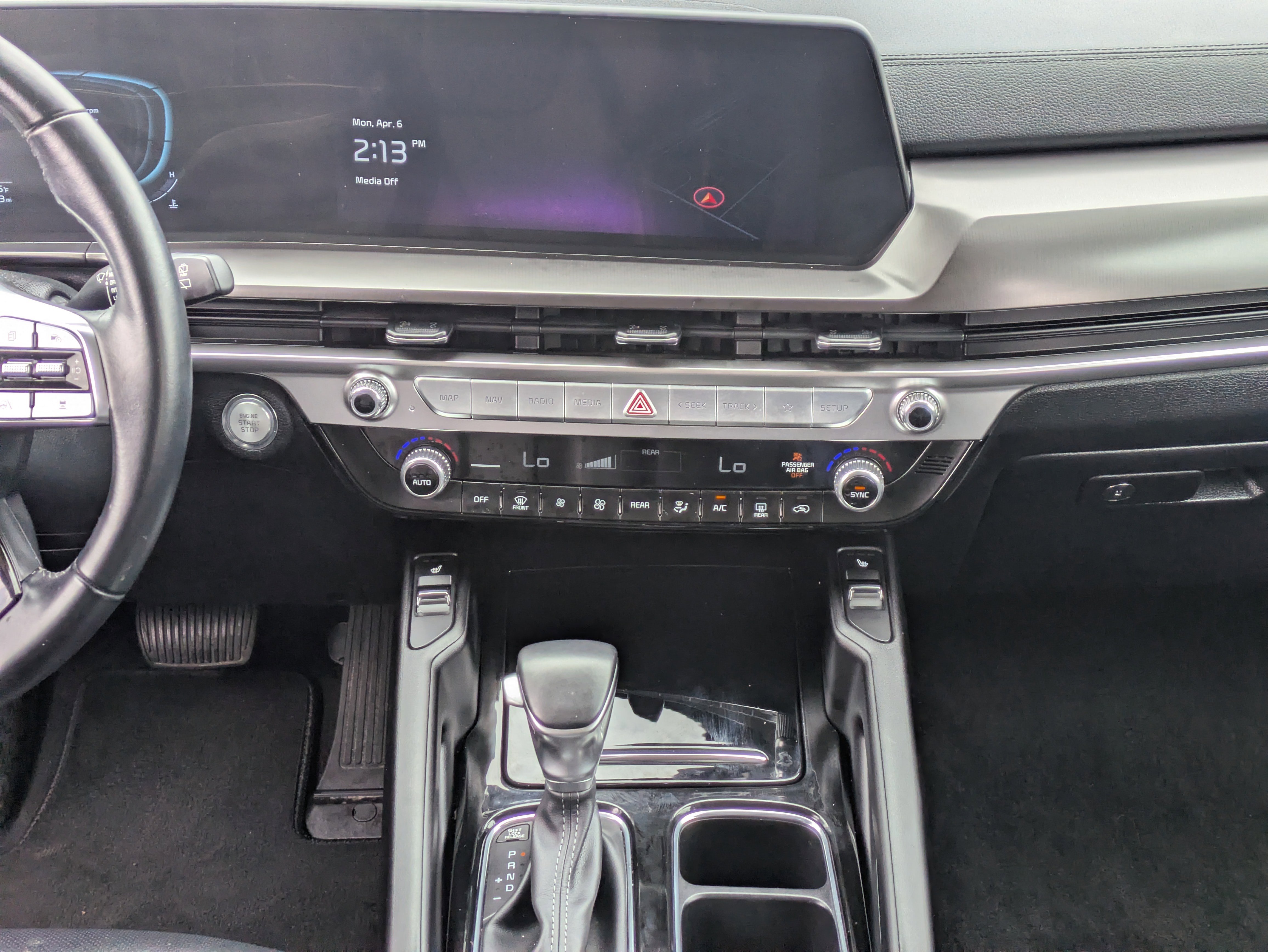 Used 2025 Kia Telluride S FWD image 18