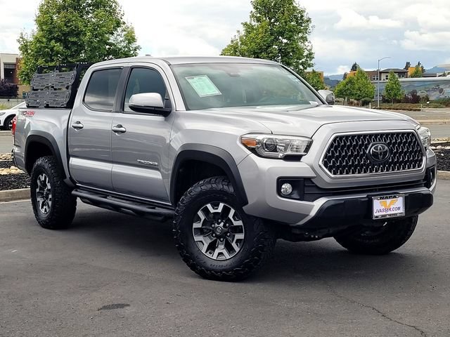 Certified 2019 Toyota Tacoma TRD Off-Road AWD/4WD image 2