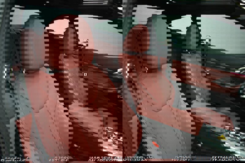 Used 2025 BMW 430i Coupe w/ M Sport Package RWD image 19