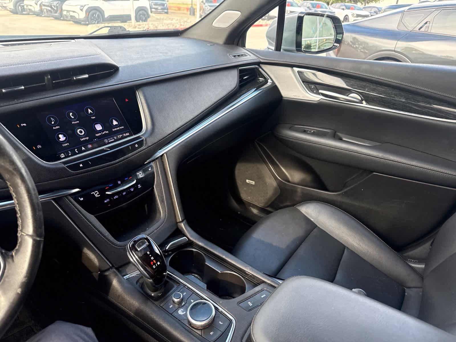 Used 2023 Cadillac XT5 Premium Luxury FWD image 6