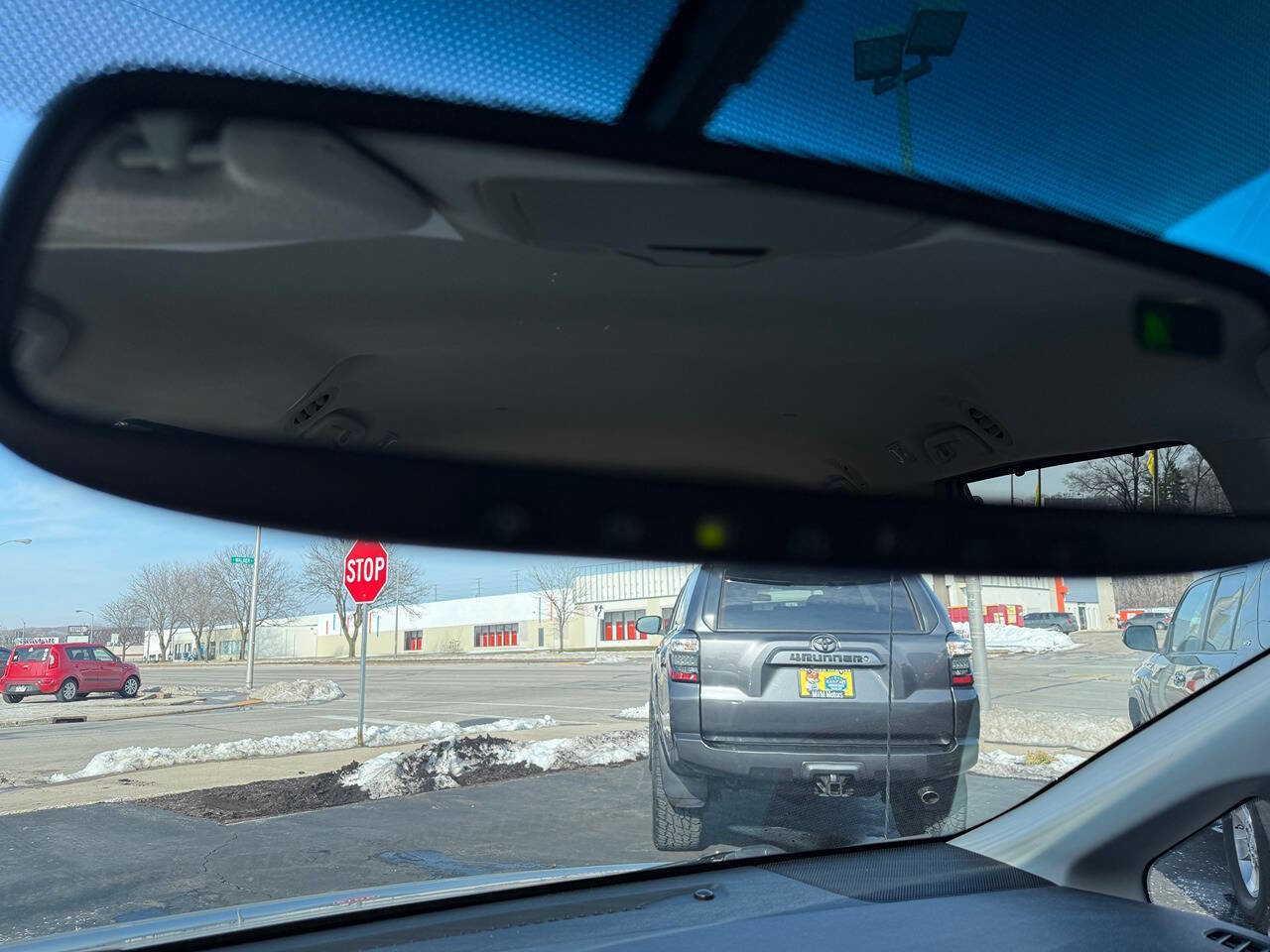 Used 2014 Toyota Sienna LE image 21