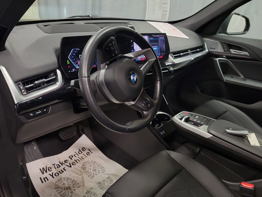 Used 2023 BMW X1 xDrive28i w/ Premium Package image 13