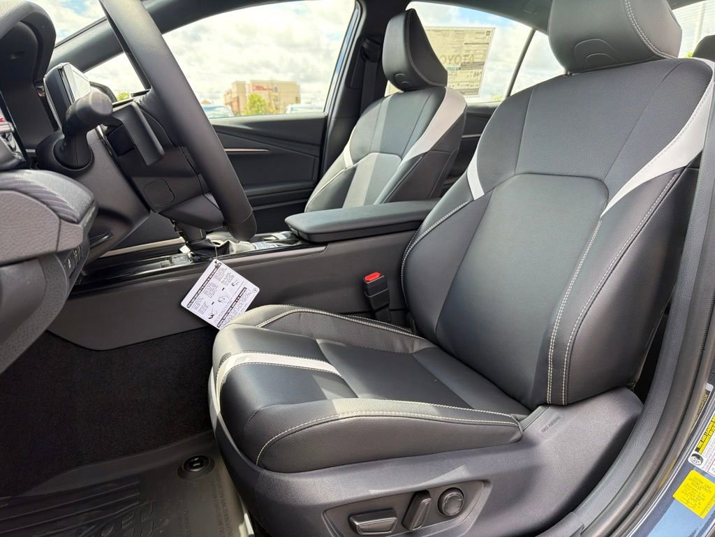 New 2026 Toyota Camry SE FWD image 6