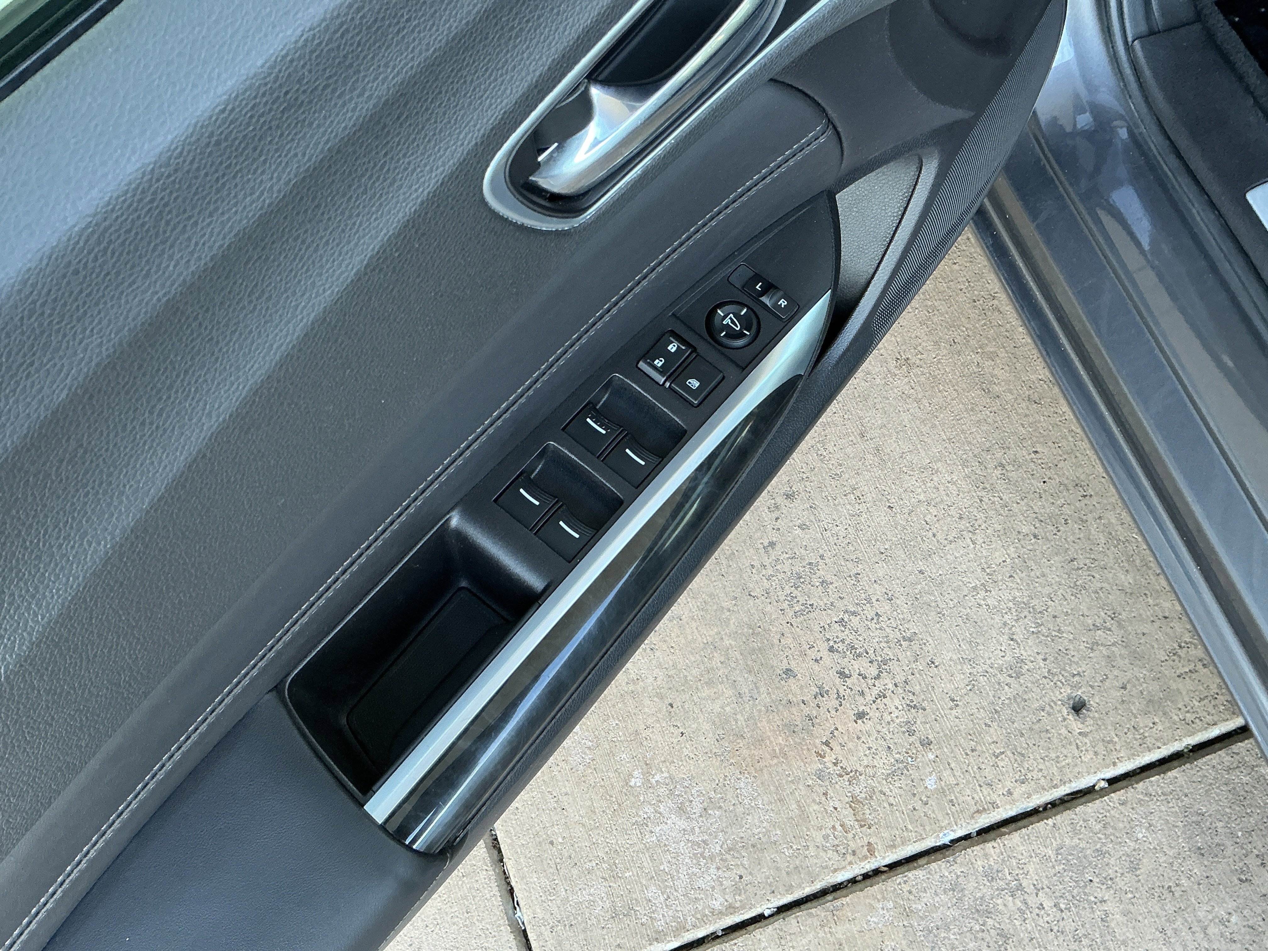 Used 2020 Acura TLX w/ Technology Package image 15