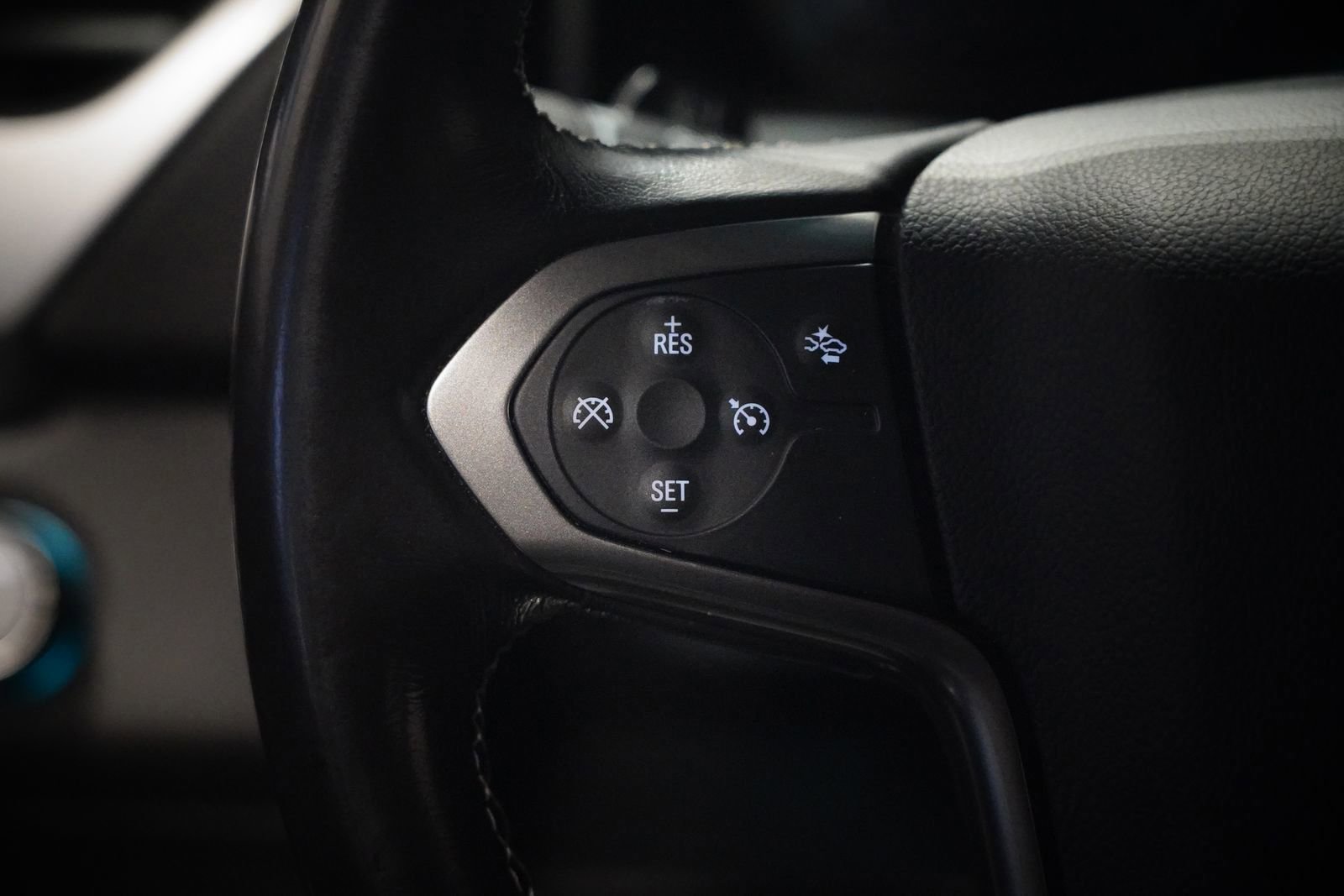Used 2018 Chevrolet Tahoe LT image 16