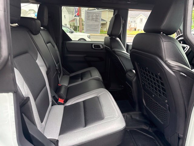 Certified 2023 Ford Bronco Big Bend w/ Sasquatch Package AWD/4WD image 34