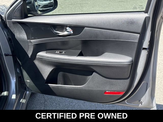 Used 2024 Kia Forte GT-Line w/ GT-Line Premium Package FWD image 8