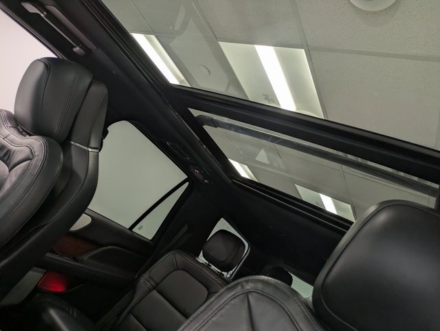 Certified 2022 Lincoln Navigator Reserve image 20