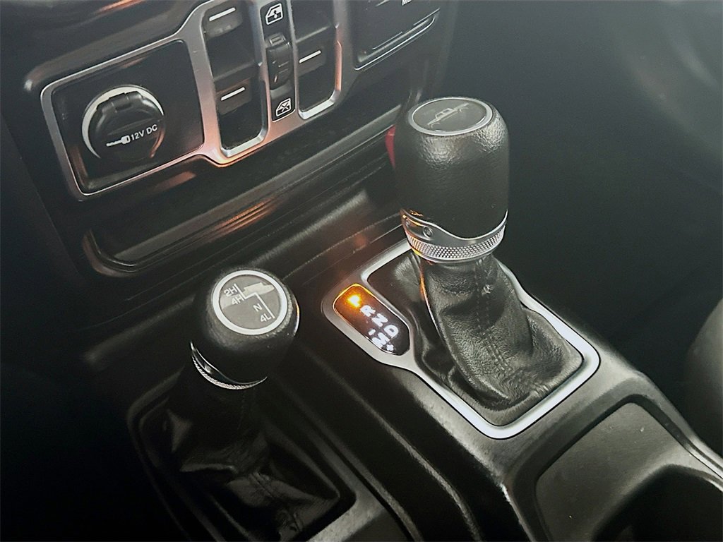 Used 2023 Jeep Gladiator Sport image 16