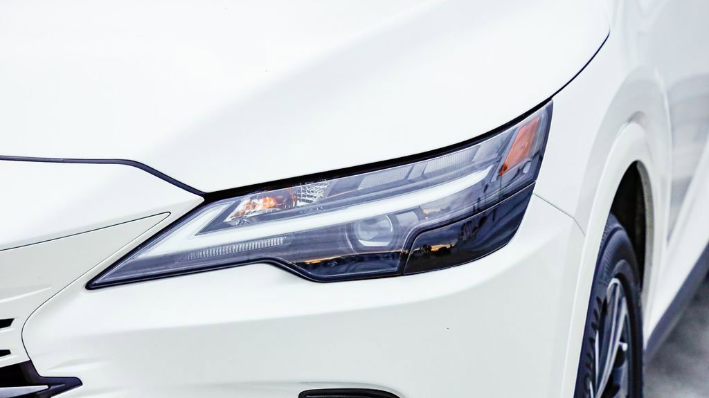 Used 2024 Lexus RX 350 350 w/ Technology Package image 5