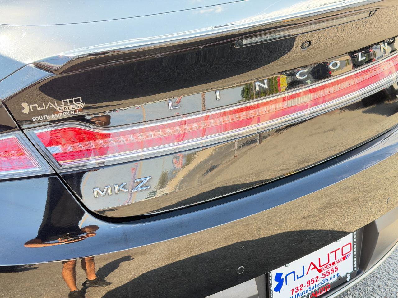 Used 2017 Lincoln MKZ Reserve w/ Drivers Package AWD/4WD image 86