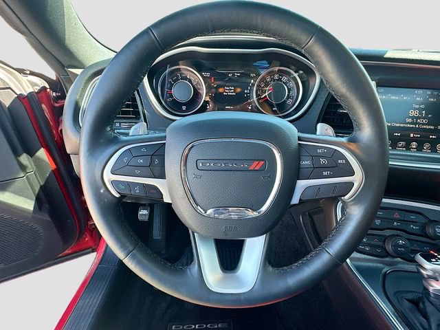 Used 2015 Dodge Challenger R/T Plus RWD image 12