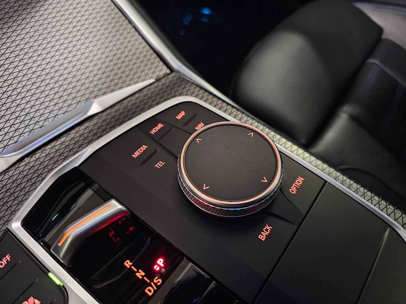 Used 2023 BMW 330e xDrive w/ M Sport Package image 27