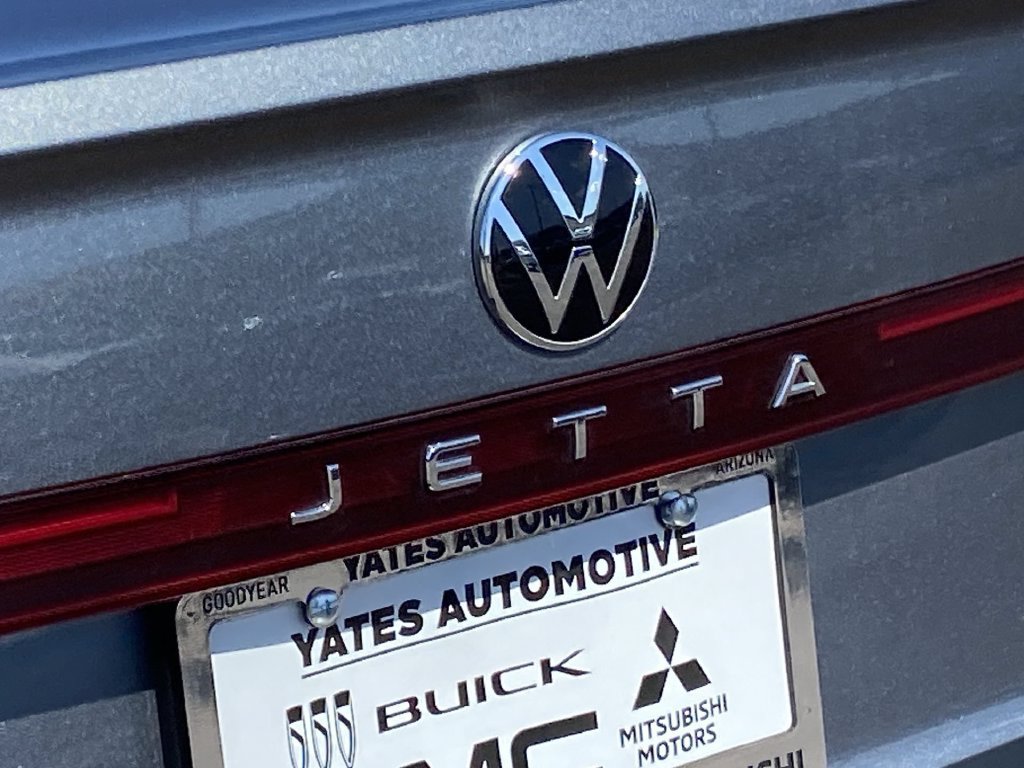 Used 2025 Volkswagen Jetta SE FWD image 26