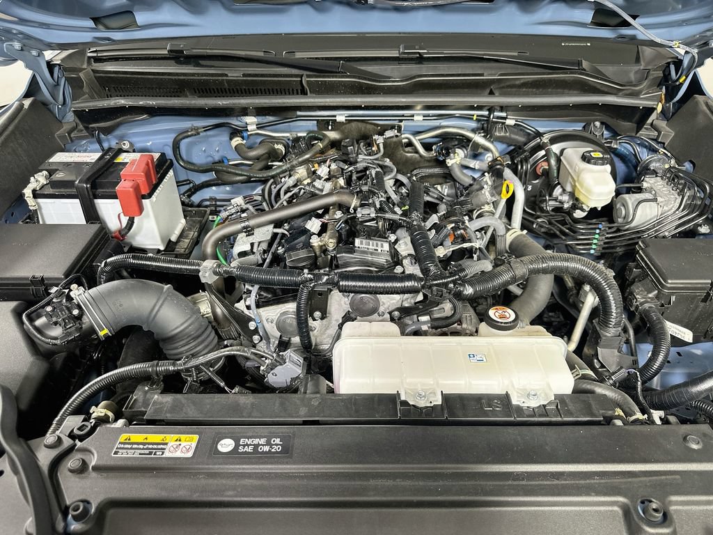 Used 2025 Toyota 4Runner SR5 AWD/4WD image 10