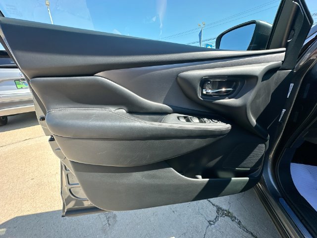 Used 2019 Nissan Murano SV w/ Cargo Package AWD/4WD image 24