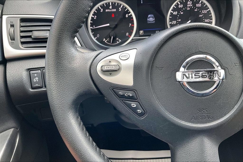 Used 2019 Nissan Sentra SR FWD image 12