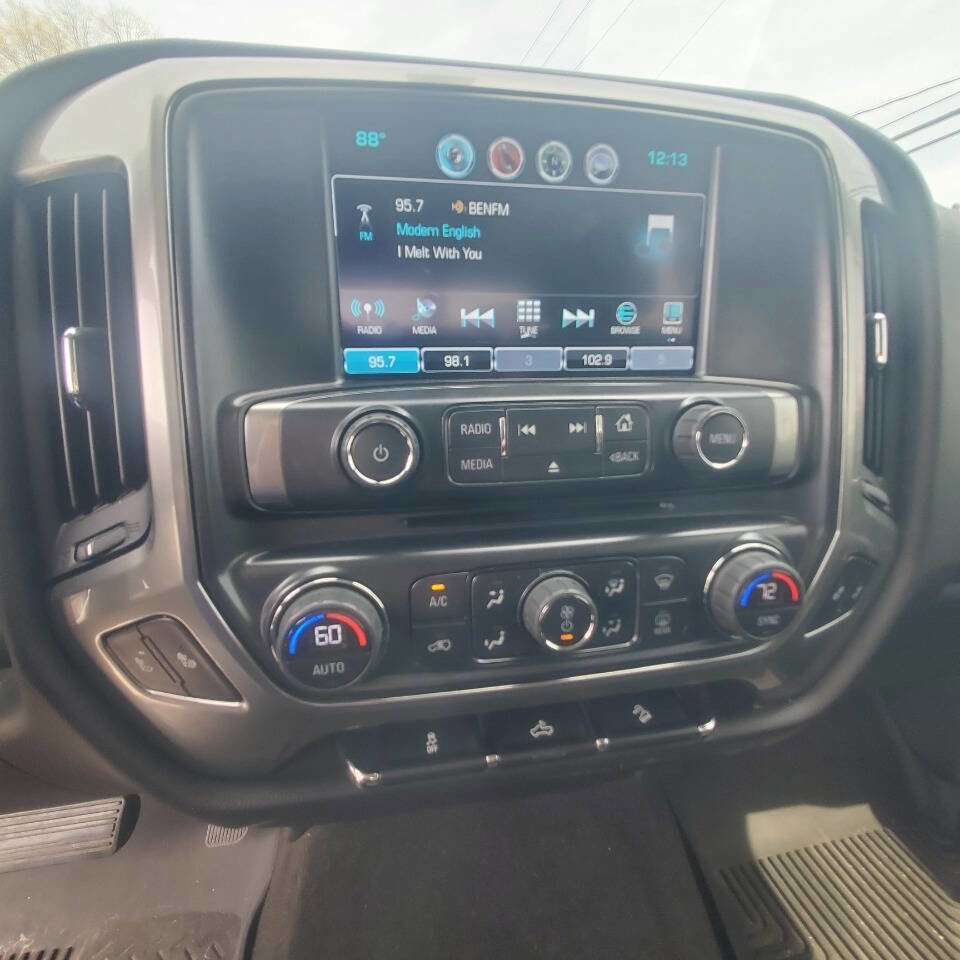Used 2017 Chevrolet Silverado 1500 LT w/ All Star Edition image 19
