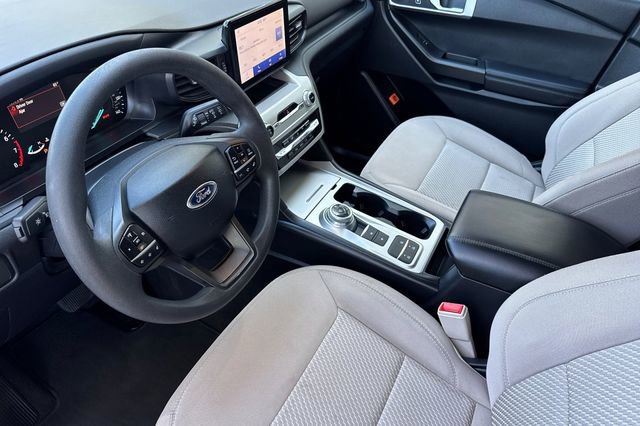 Used 2022 Ford Explorer 2WD image 10