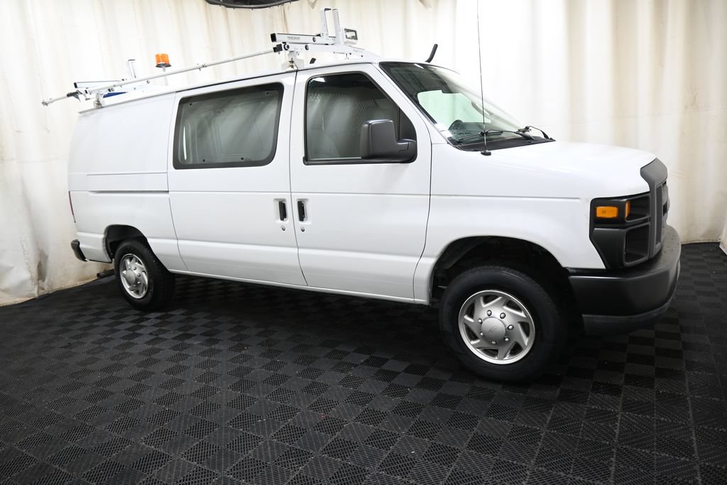 Used 2014 Ford E-150 and Econoline 150 RWD image 12