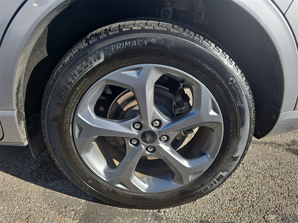 Used 2023 Ford Escape ST-Line image 33