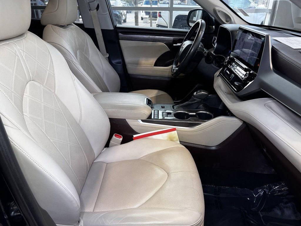 Certified 2020 Toyota Highlander Platinum image 54