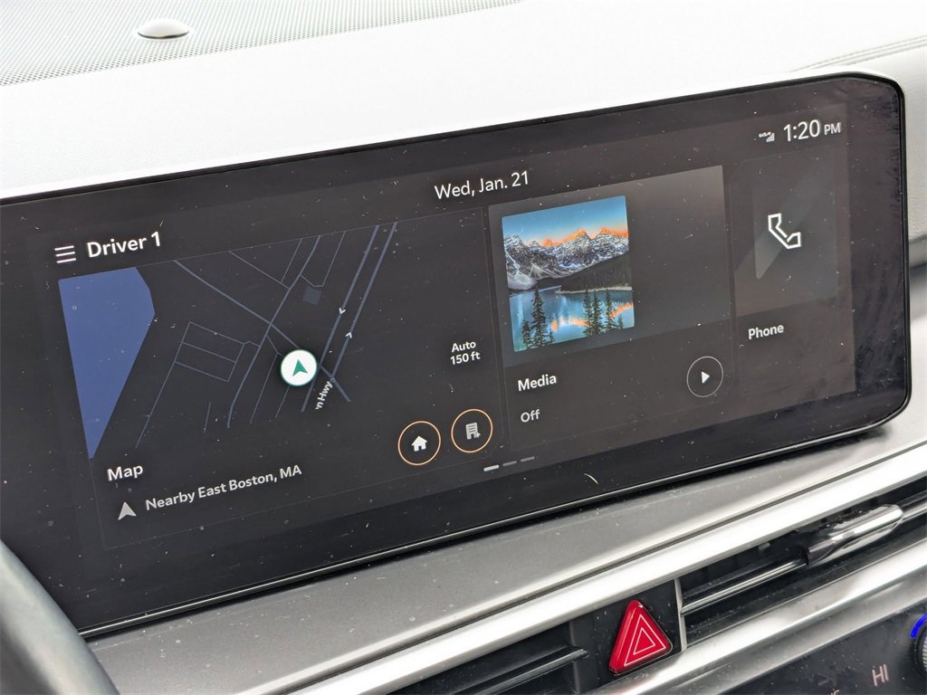 Used 2024 Kia Sorento S image 22