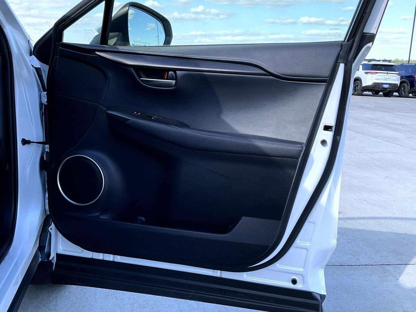 Used 2020 Lexus NX 300h AWD w/ Premium Package image 17