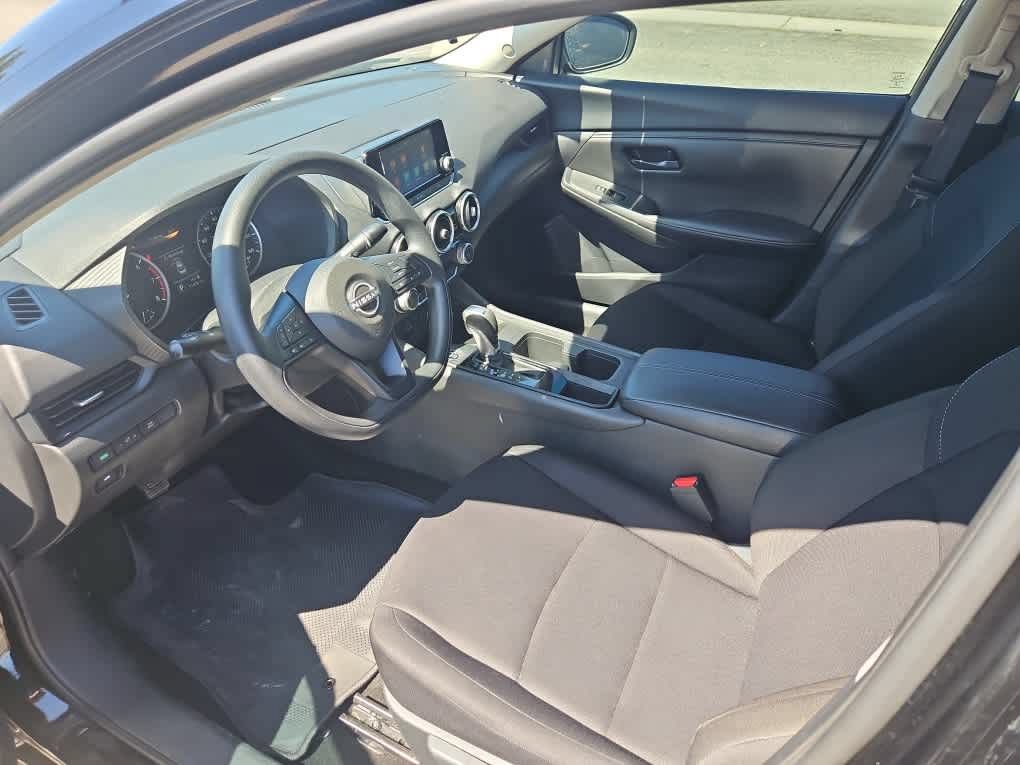 Used 2025 Nissan Sentra S FWD image 14
