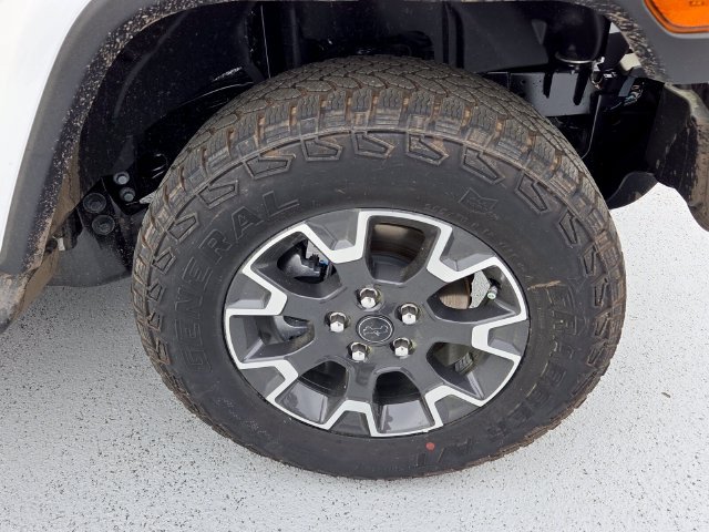 New 2026 Jeep Wrangler Unlimited Sahara AWD/4WD image 11