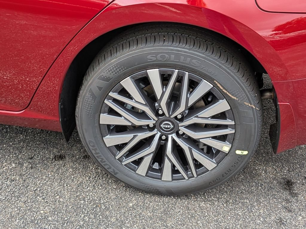 New 2026 Nissan Altima 2.5 SV AWD/4WD image 13