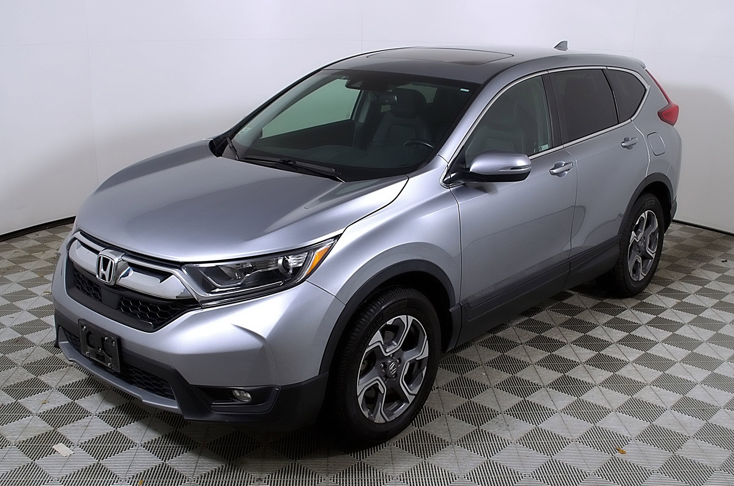 Used 2018 Honda CR-V EX-L image 3