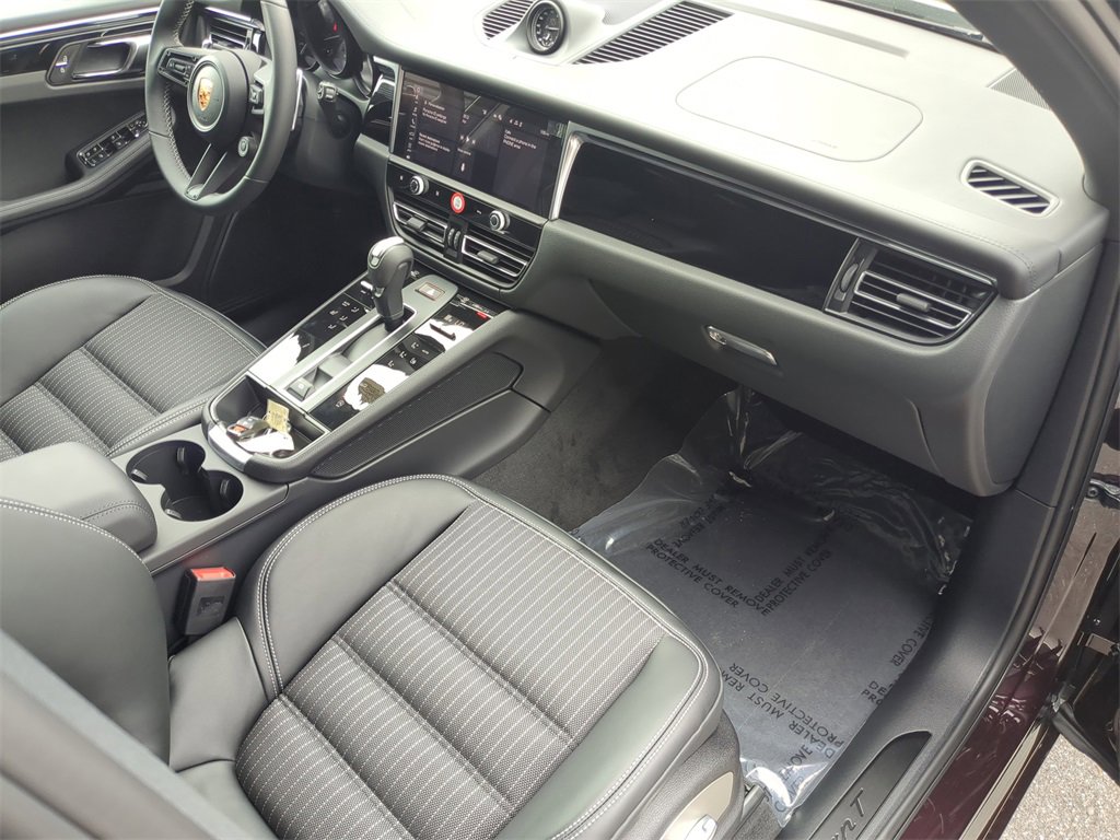 New 2026 Porsche Macan Turbo image 19