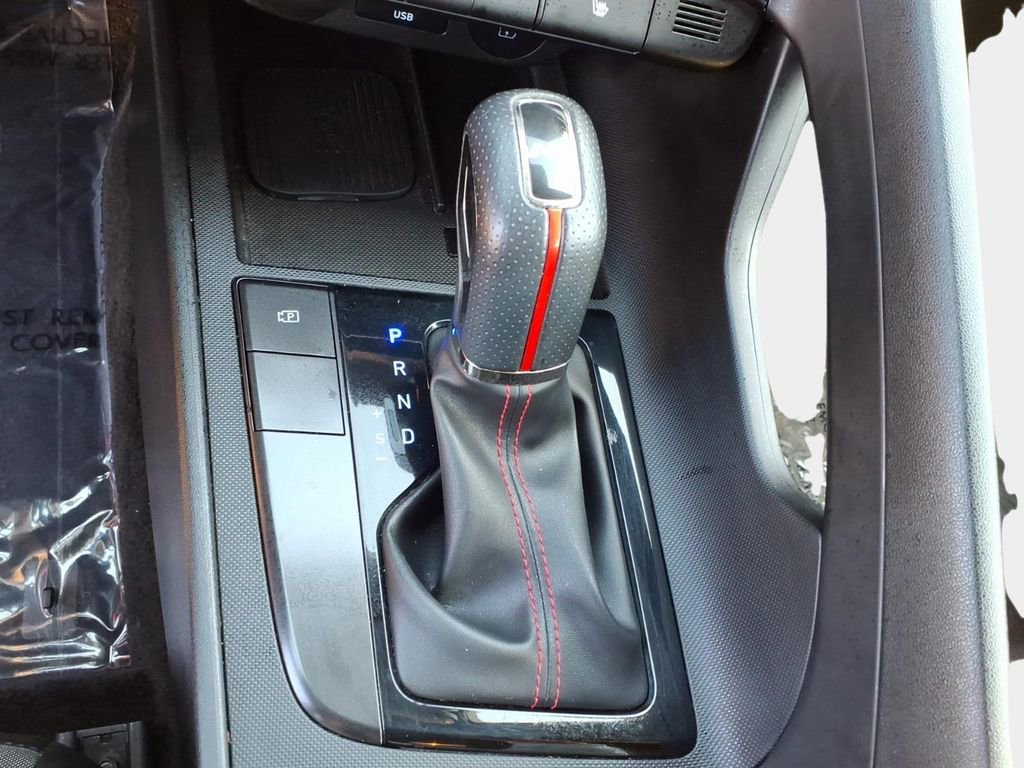 Used 2024 Hyundai Elantra N Line image 23