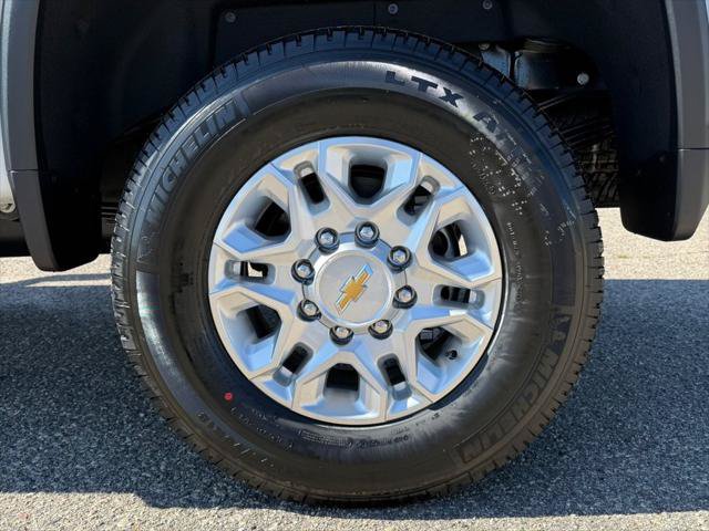 New 2026 Chevrolet Silverado 3500 LT w/ All Star Edition AWD/4WD image 27