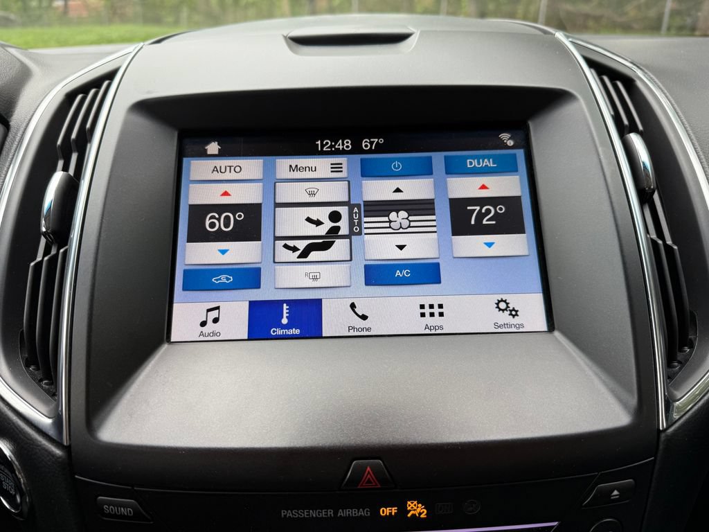 Used 2019 Ford Edge Titanium AWD/4WD image 19