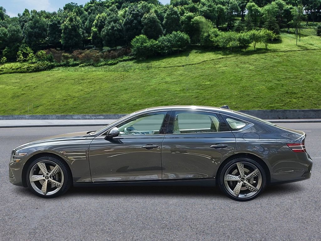 Used 2025 Genesis G80 2.5T Sport Prestige image 5