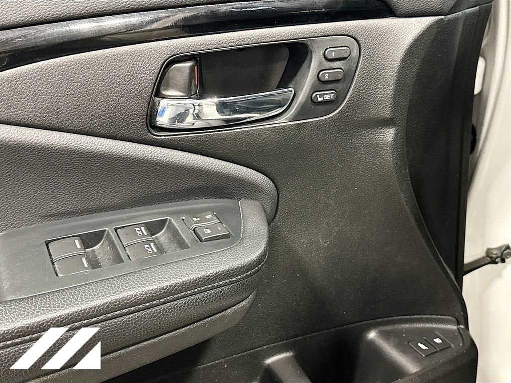 Used 2022 Honda Pilot Touring image 20
