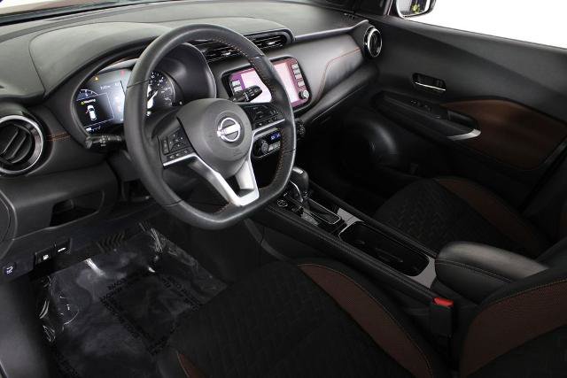 Certified 2023 Nissan Kicks SR w/ Interior Electronics Package FWD image 17