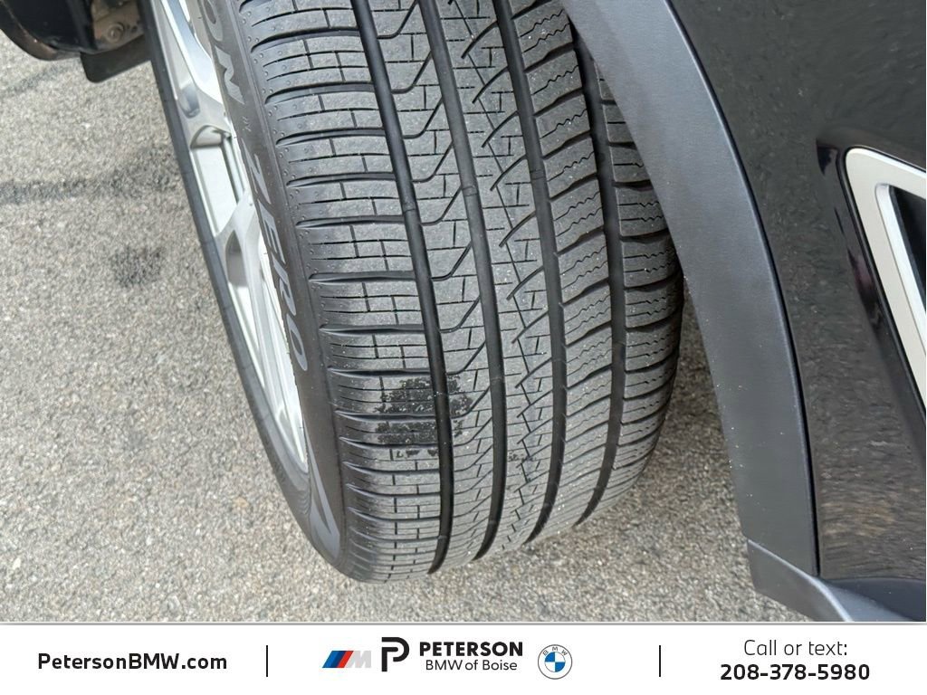 Used 2023 BMW X5 xDrive40i AWD/4WD image 11
