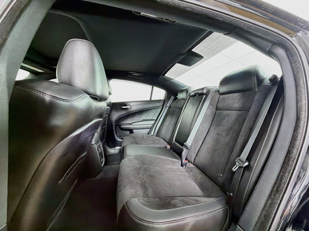 Used 2020 Dodge Charger Scat Pack RWD image 24