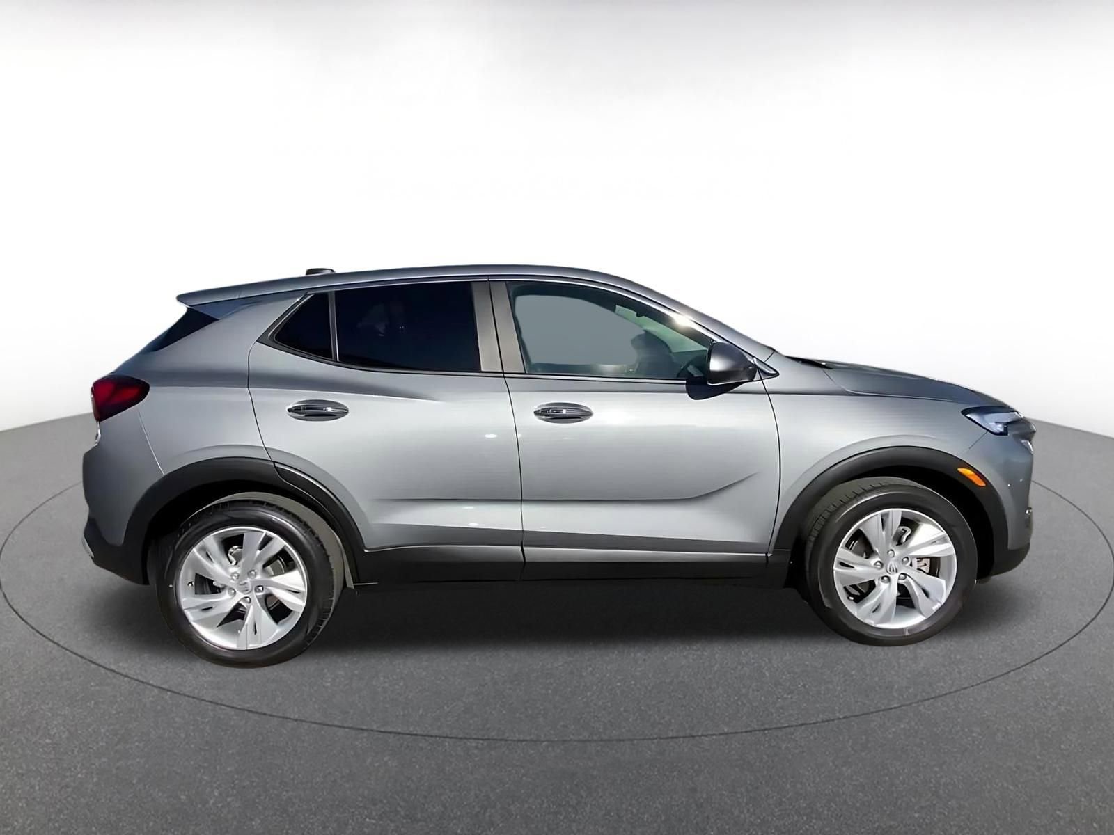 Used 2025 Buick Encore GX Preferred FWD image 16