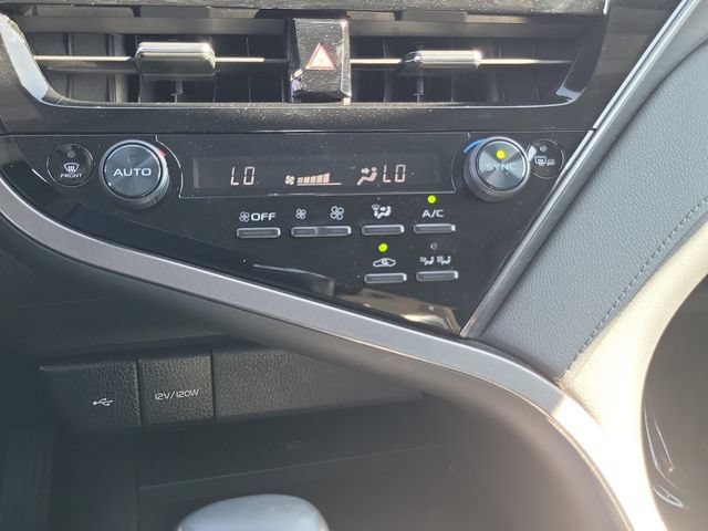 Used 2023 Toyota Camry XLE w/ Protection Package (Q2) (TMS) FWD image 11